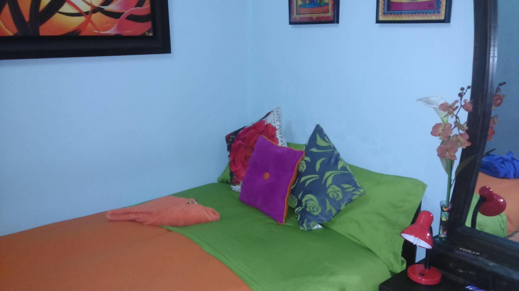 Zohar Hostel Bogotá Eksteriør bilde