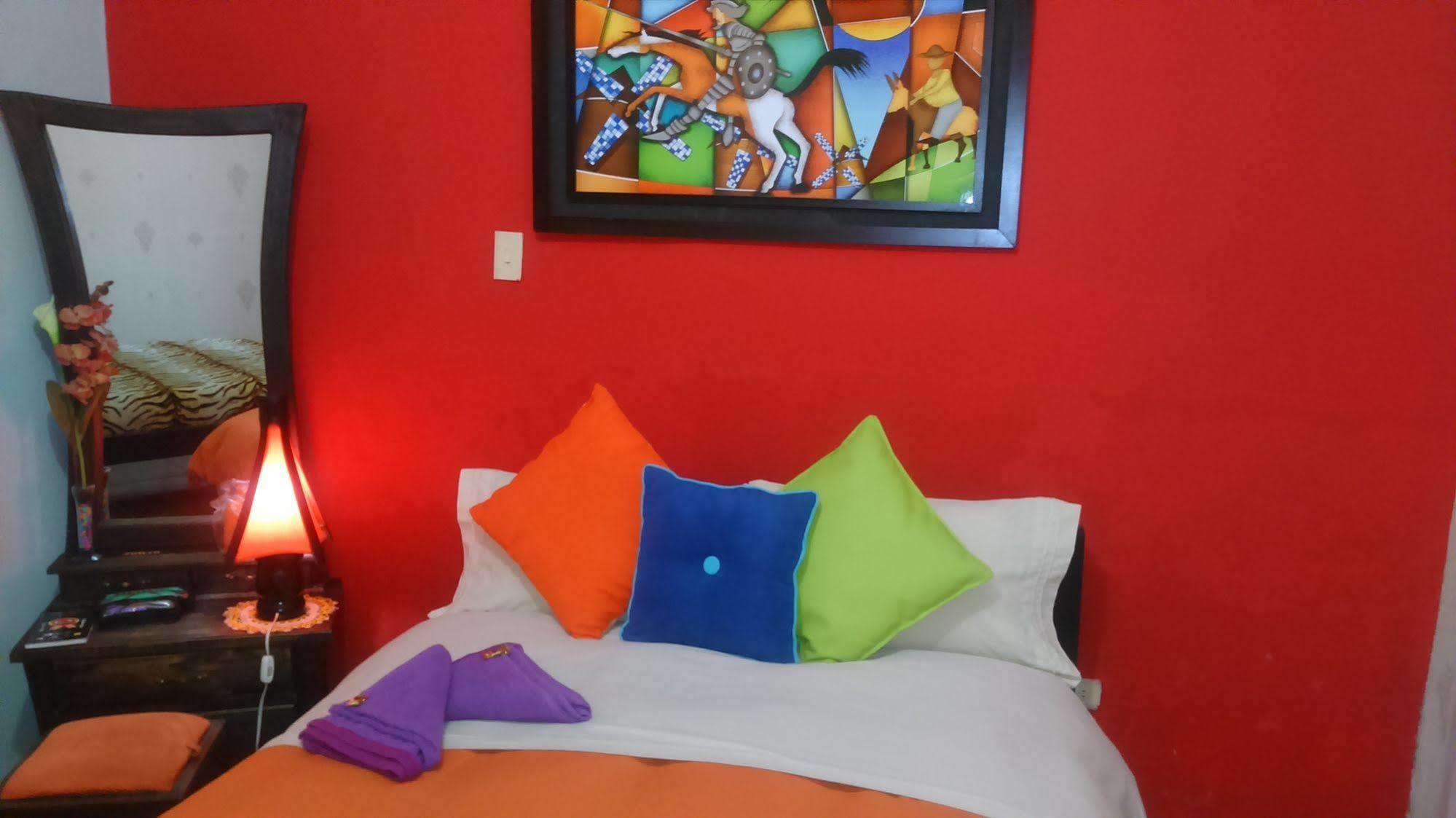 Zohar Hostel Bogotá Eksteriør bilde
